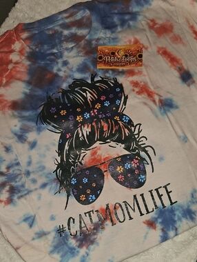 #CATMOMLIFE Tie-Dye Tee with Sunglasses Graphic